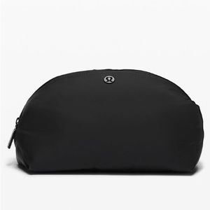 Lululemon Feeling Ready Pouch